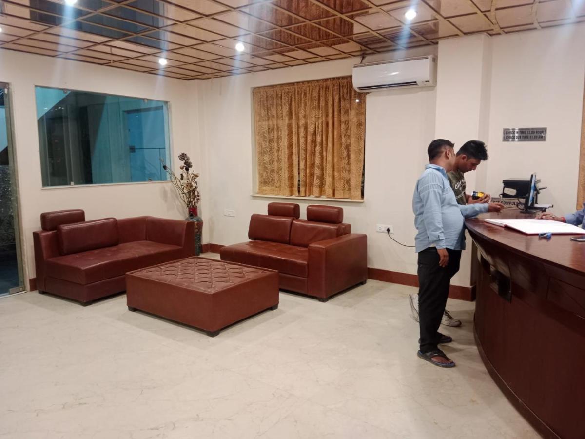Hotel Amenda International 新德里 外观 照片